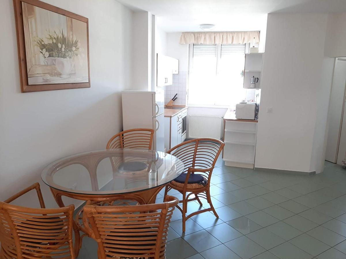 Max Thermal Apartman Heviz Exterior photo